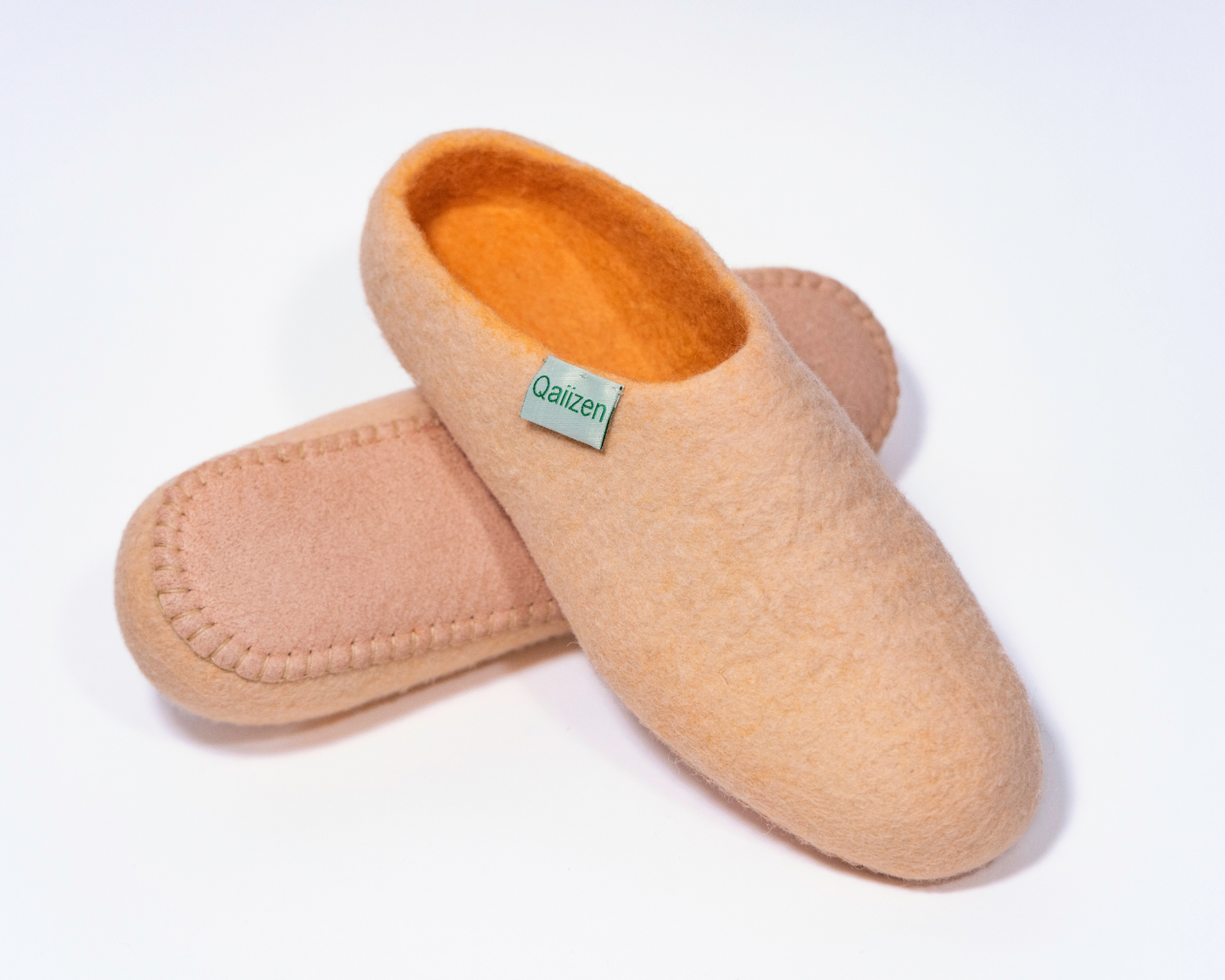 Felted slippers low back cream